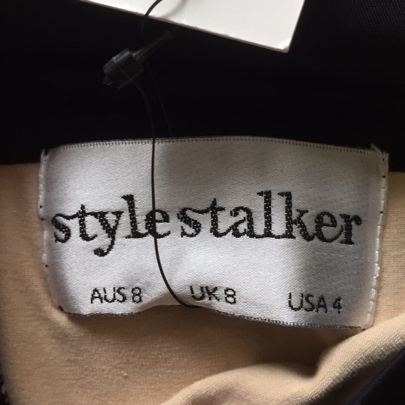 StyleStalker Lace Skirt - Picture 3 of 4